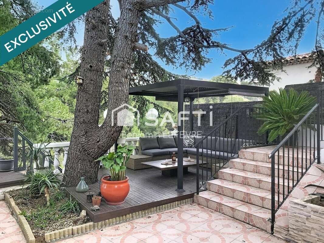 Photo 2 - Maison à MARSEILLE-15E