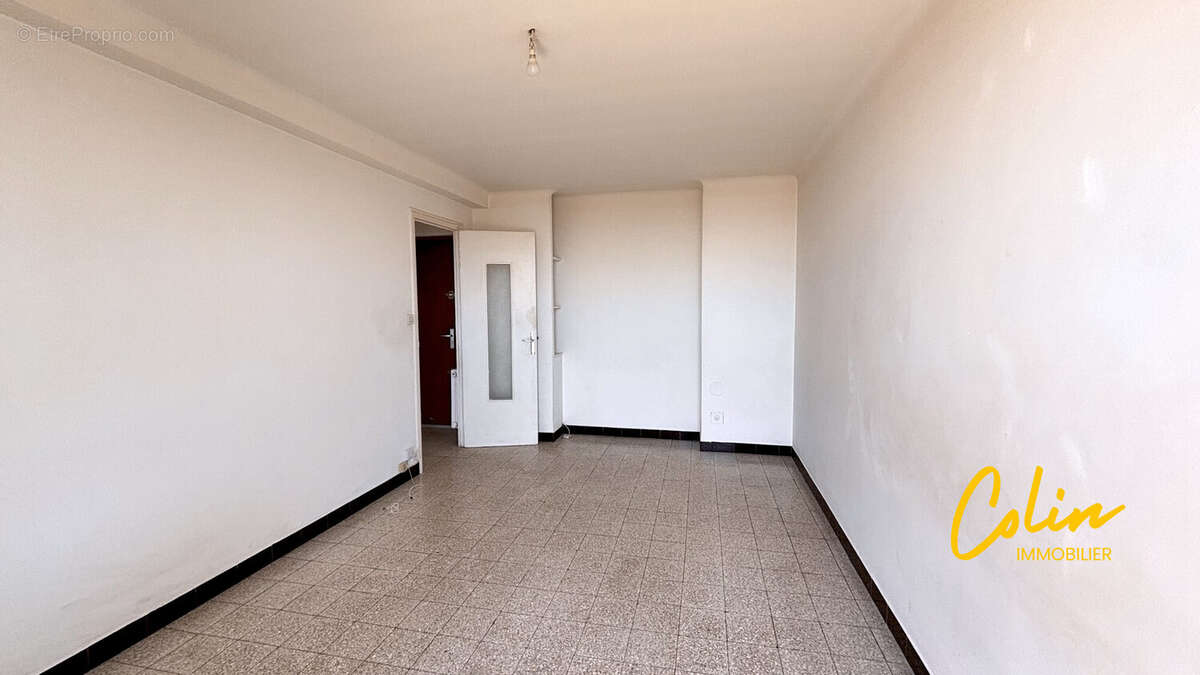 Appartement 43 m² à Marseille-4e  - photo 2