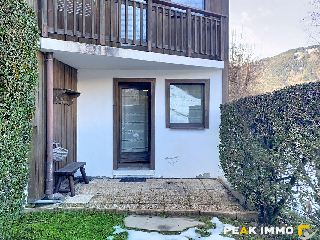 Appartement à MORILLON