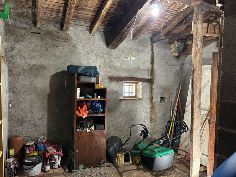 Maison à CHANTECORPS