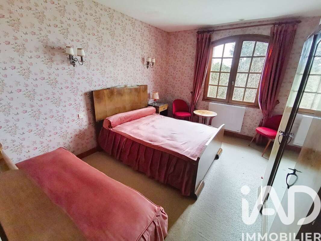 Maison 137 m² à Marthon  - photo 10