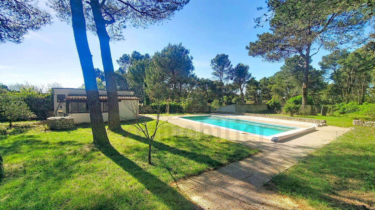 Maison à NOVES