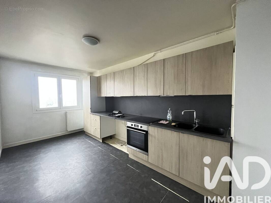 Photo 1 - Appartement à CHARLEVILLE-MEZIERES