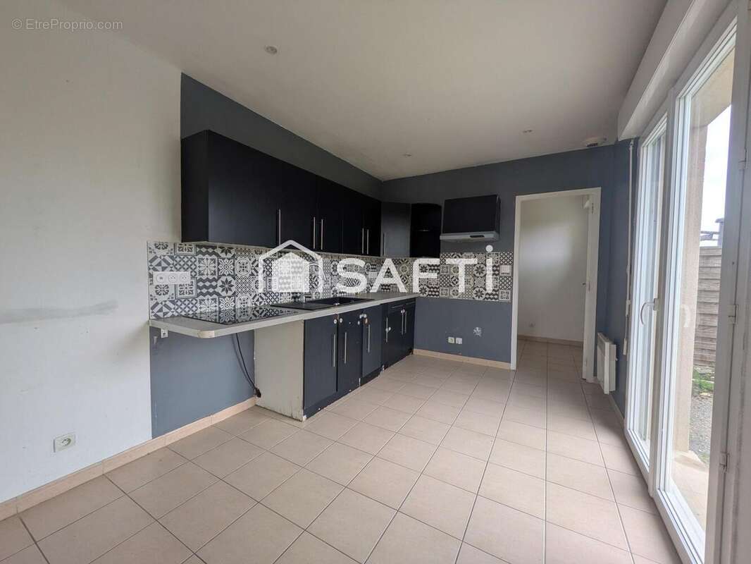 Maison 76 m² à Banneville-Sur-Ajon  - photo 7