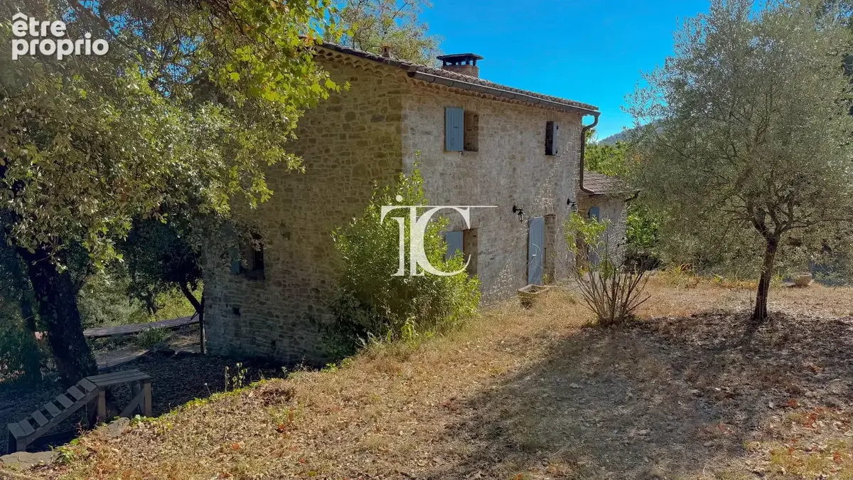 Propriété de caractère sur 3 hectares au cur de la nature cévenole - photo 3