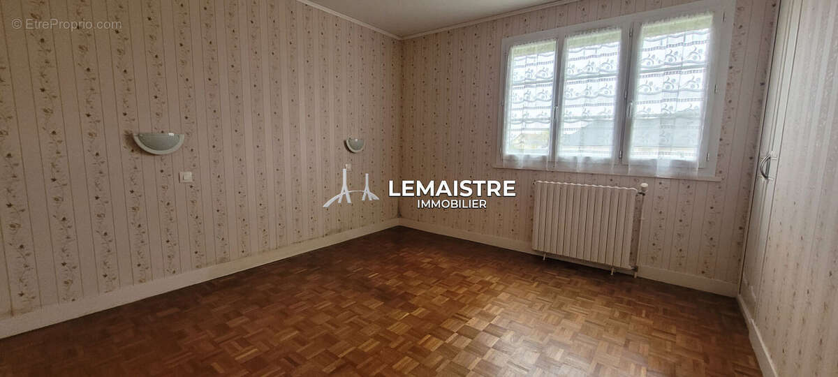 Maison à LA TRINITE-DU-MONT