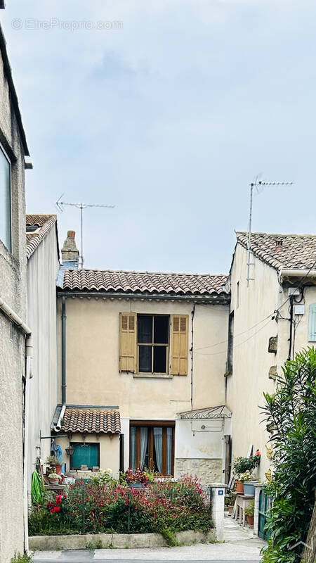 Maison à VEDENE