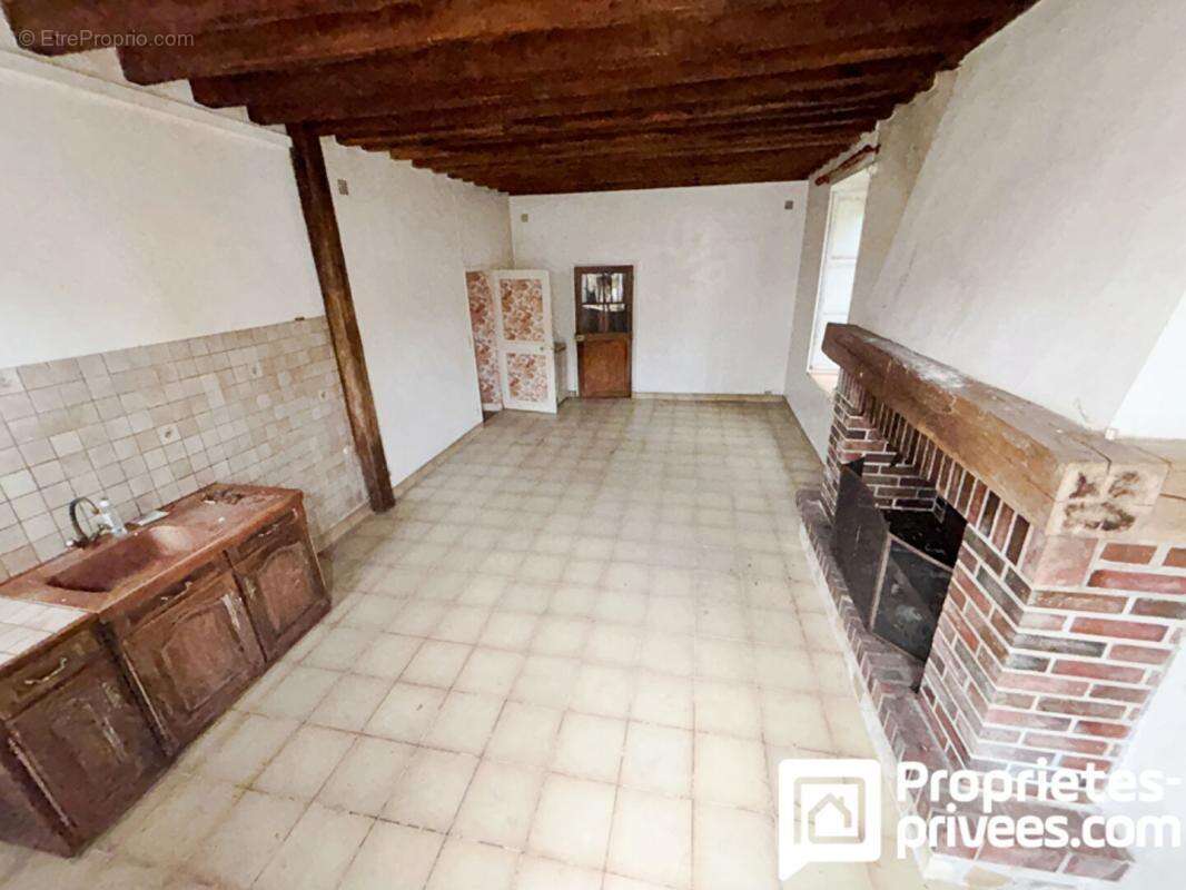 Maison à MEHUN-SUR-YEVRE