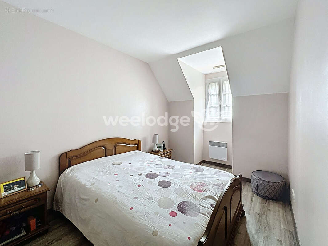 Maison à CONDECOURT