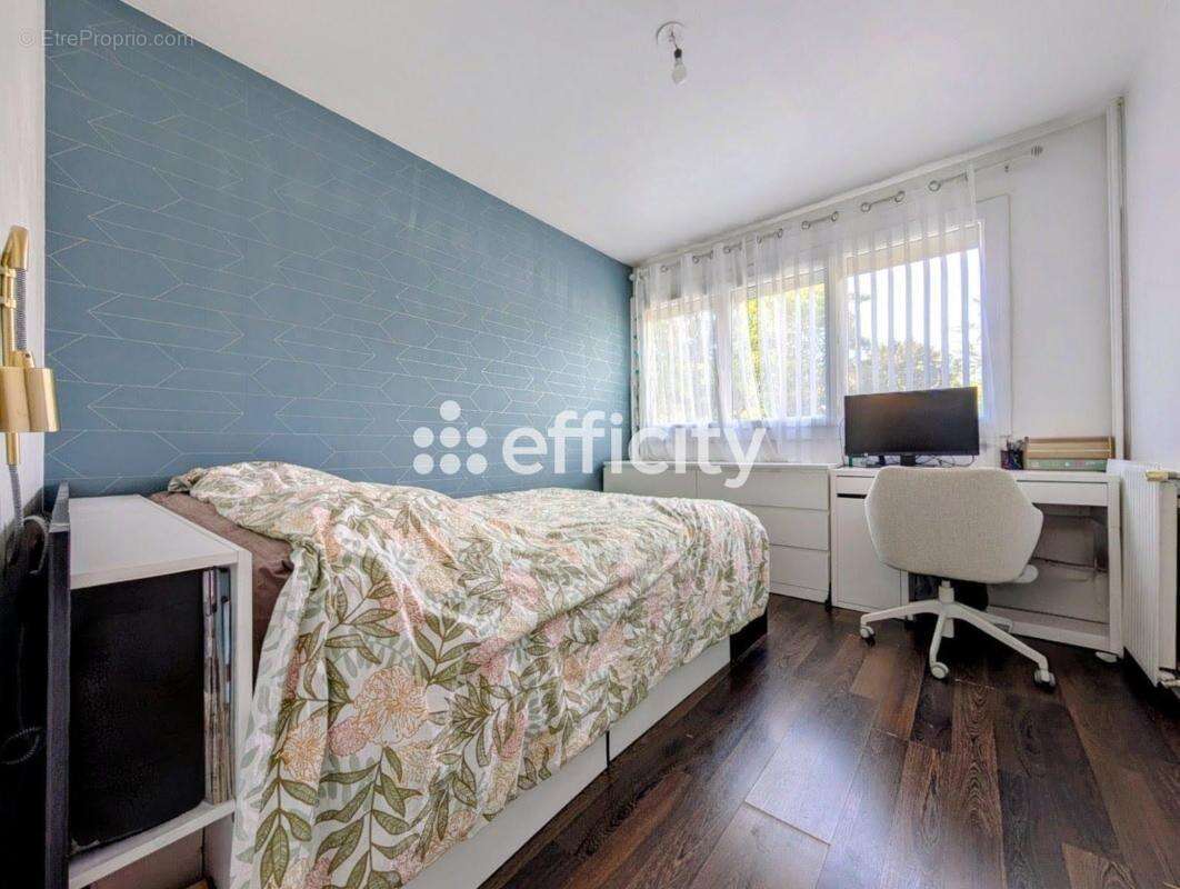 Appartement à EPINAY-SUR-SEINE