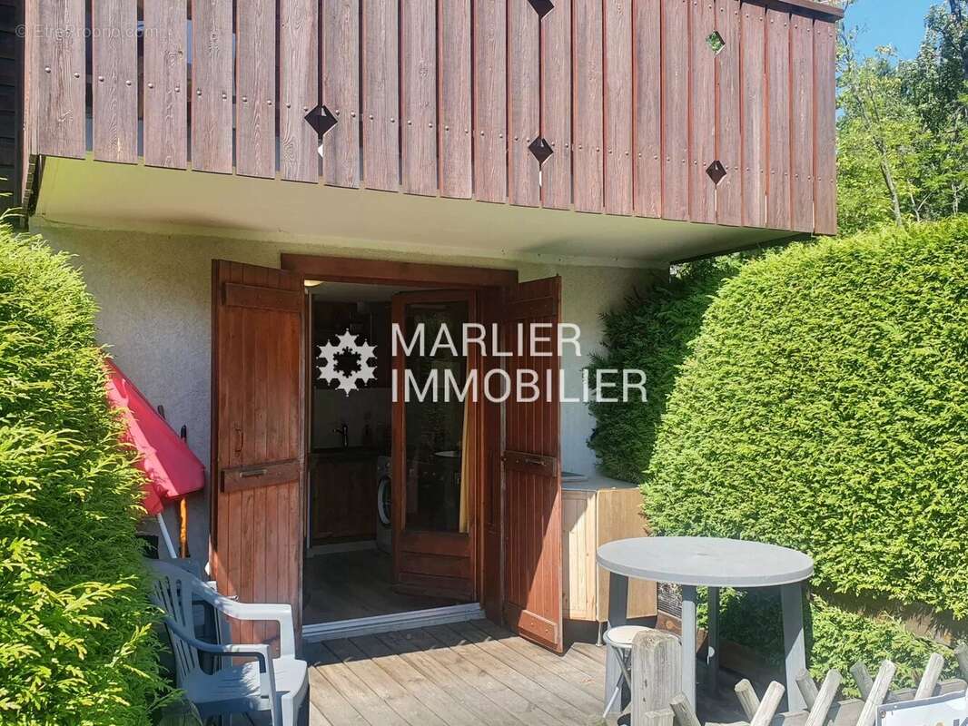 Appartement à DEMI-QUARTIER