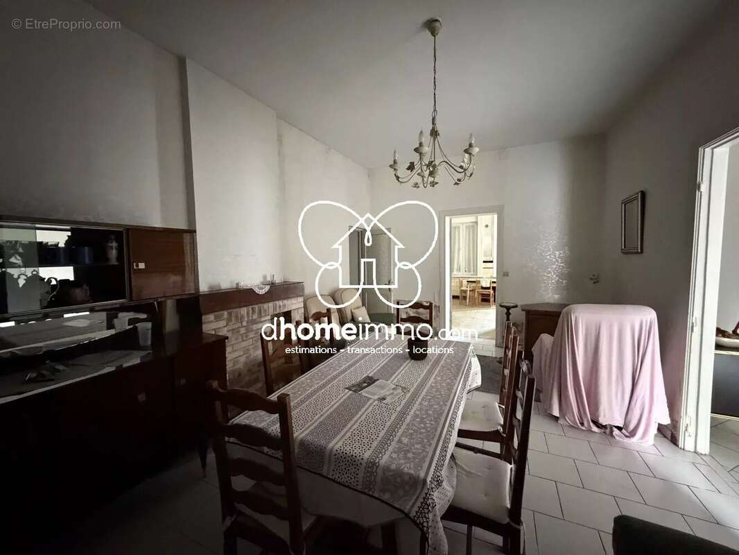 Maison à ROOST-WARENDIN