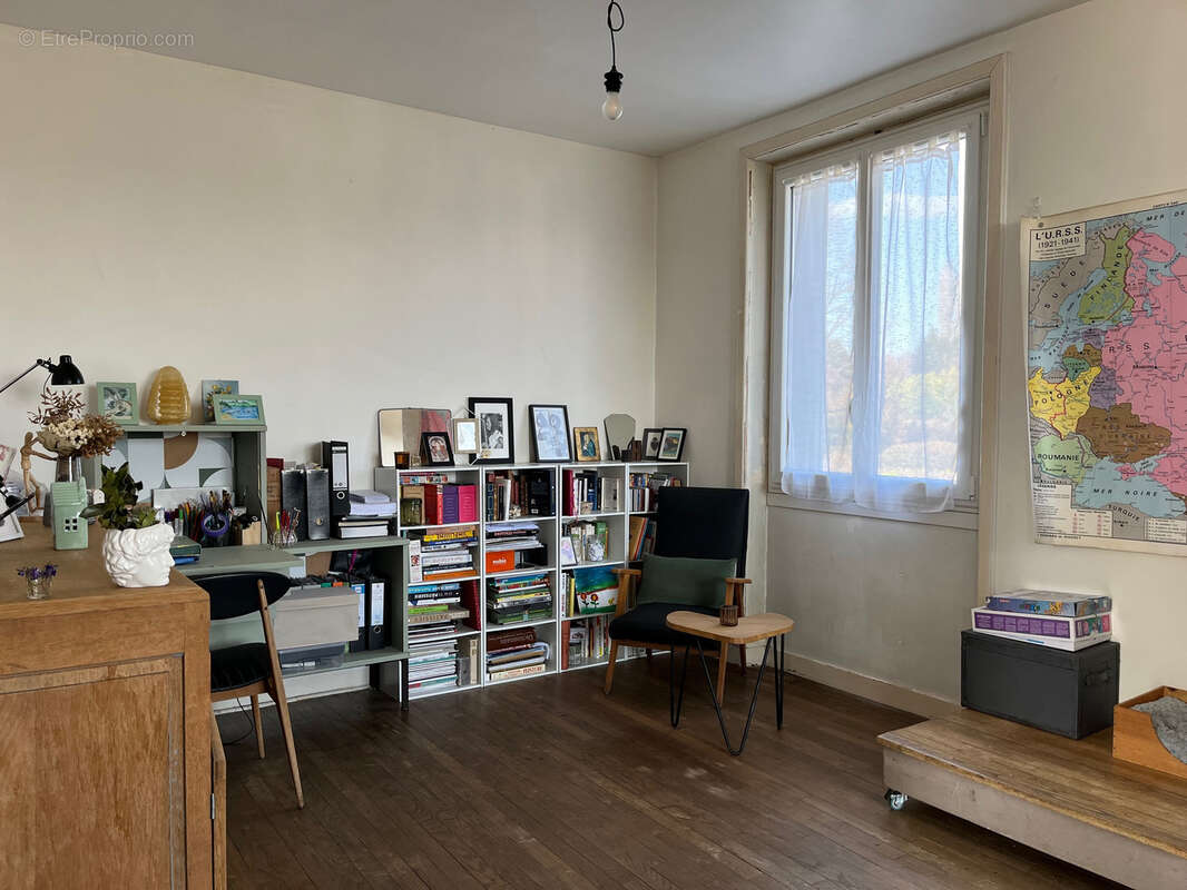 Maison à COUSSAC-BONNEVAL