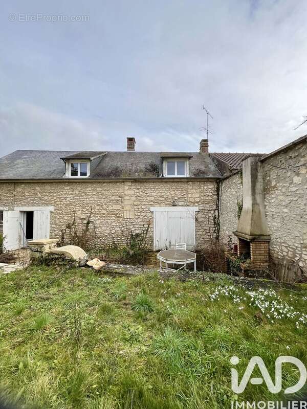 Photo 2 - Maison à ARRONVILLE