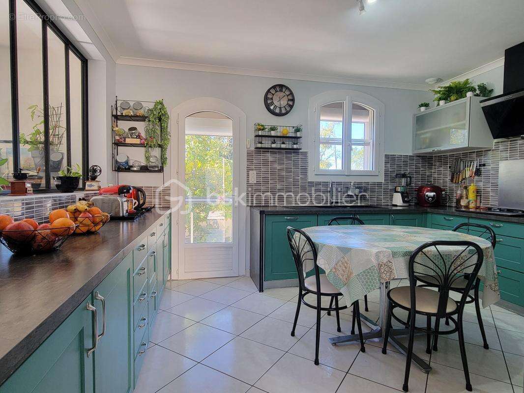 En exclusivité - Belle villa Languedocienne de 135 m² en plain pied sur 1000 m² de terrain à Poilhes 34310 - photo 13