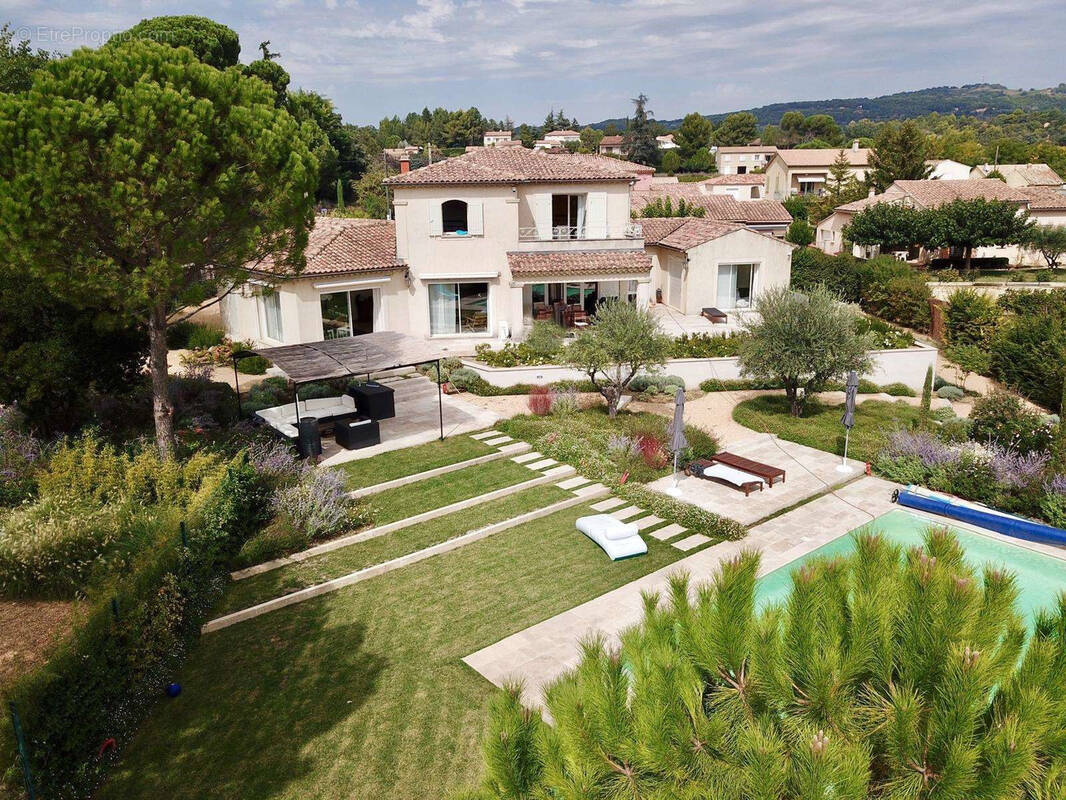 Maison à VAISON-LA-ROMAINE