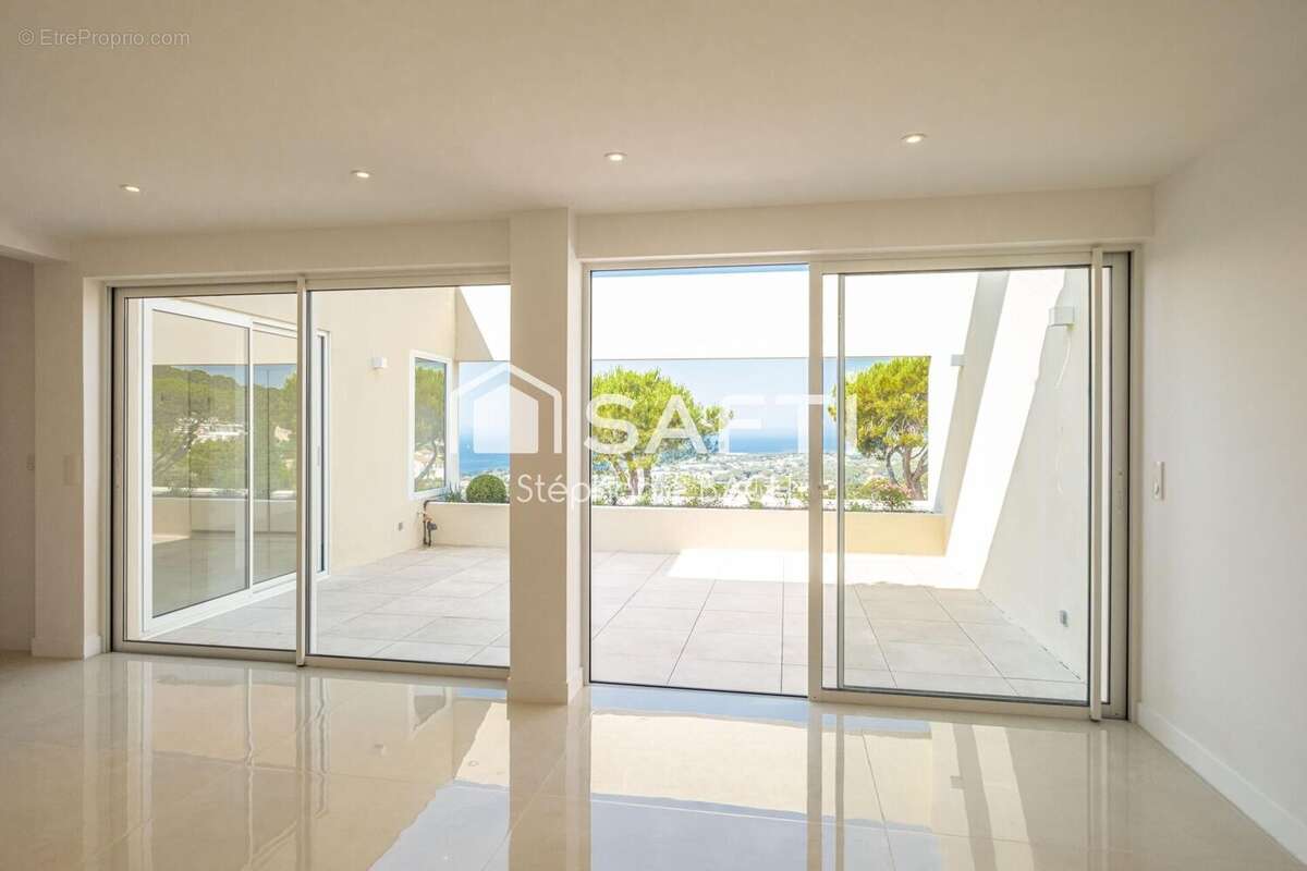 Appartement 115 m² à Bandol  - photo 2