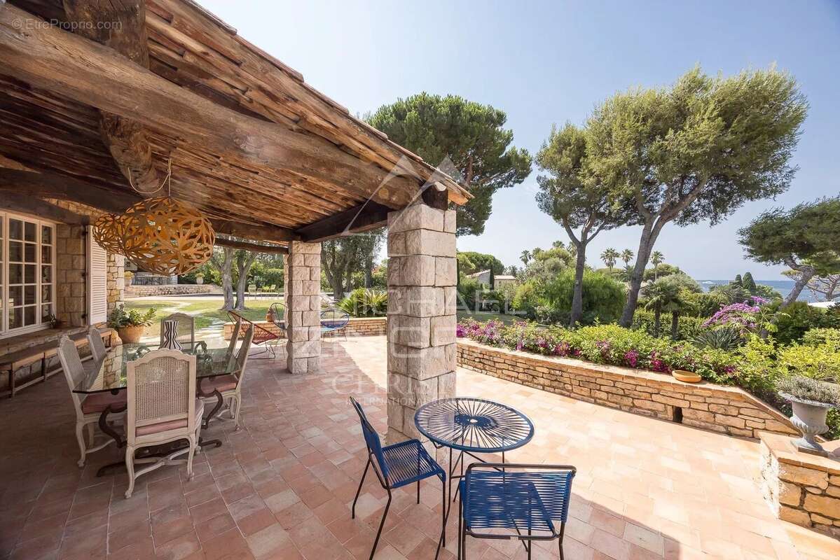 Exclusivité Mas d’exception avec vue mer panoramique au Cap d’Antibes - photo 22