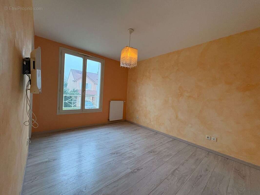 Maison Proche Saint crépin 6 pièce(s) 125 m2 - photo 4