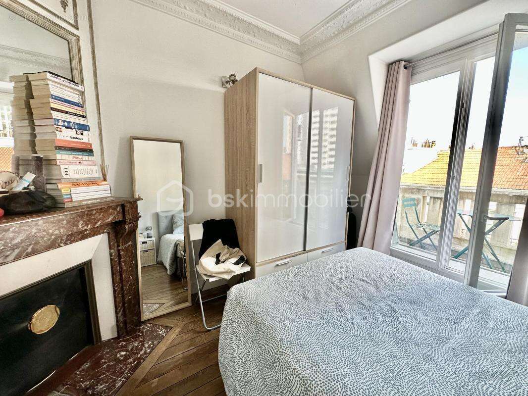 Appartement à PARIS-15E