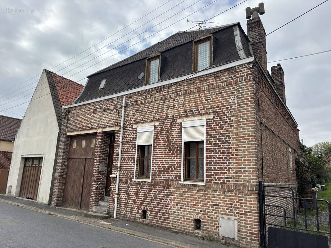 Maison à HASPRES