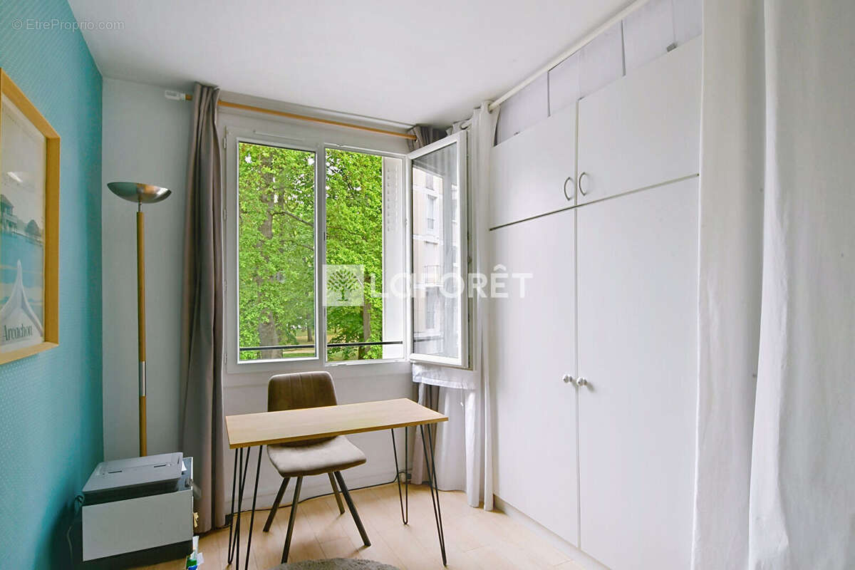 Appartement à LA CELLE-SAINT-CLOUD
