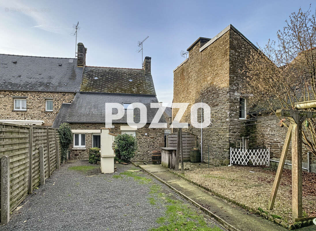 Maison à SACEY