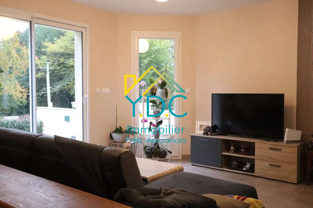 Maison à DOUDEVILLE