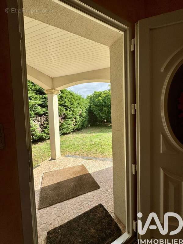 Photo 6 - Maison à AMBARES-ET-LAGRAVE