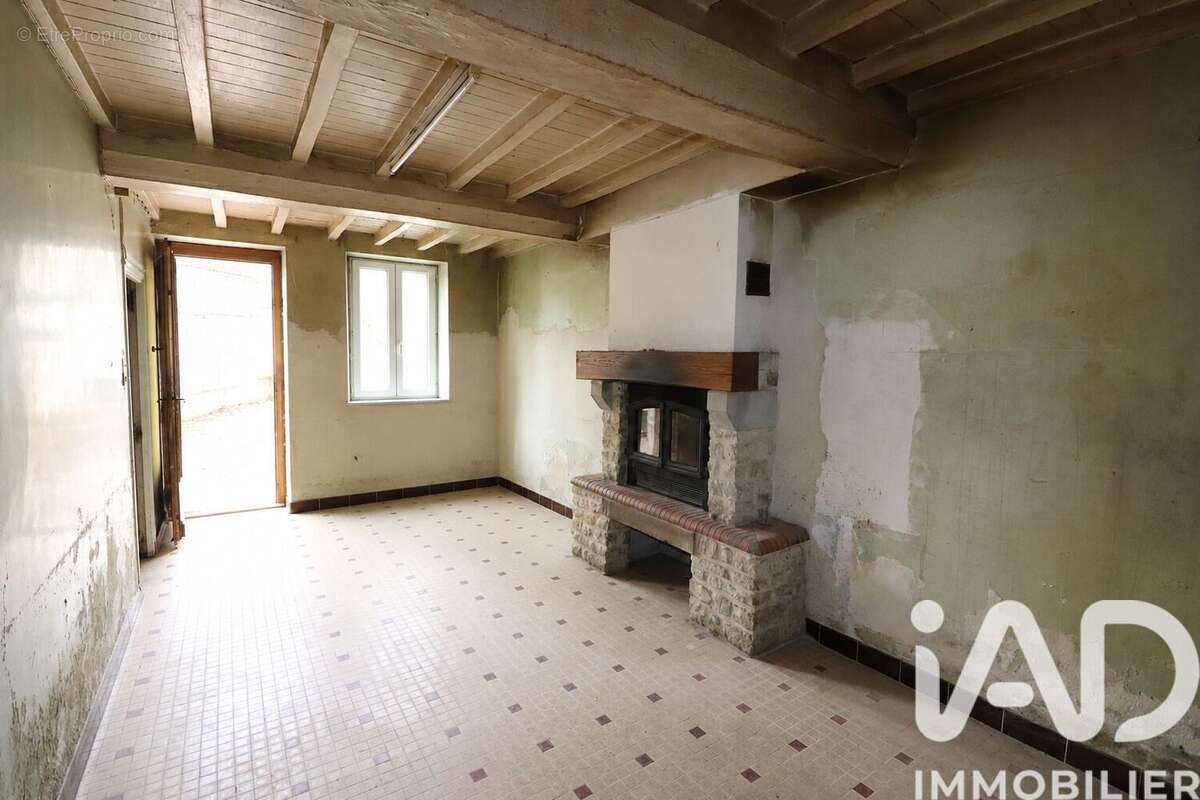 Maison 54 m² à Mandeville-En-Bessin  - photo 4