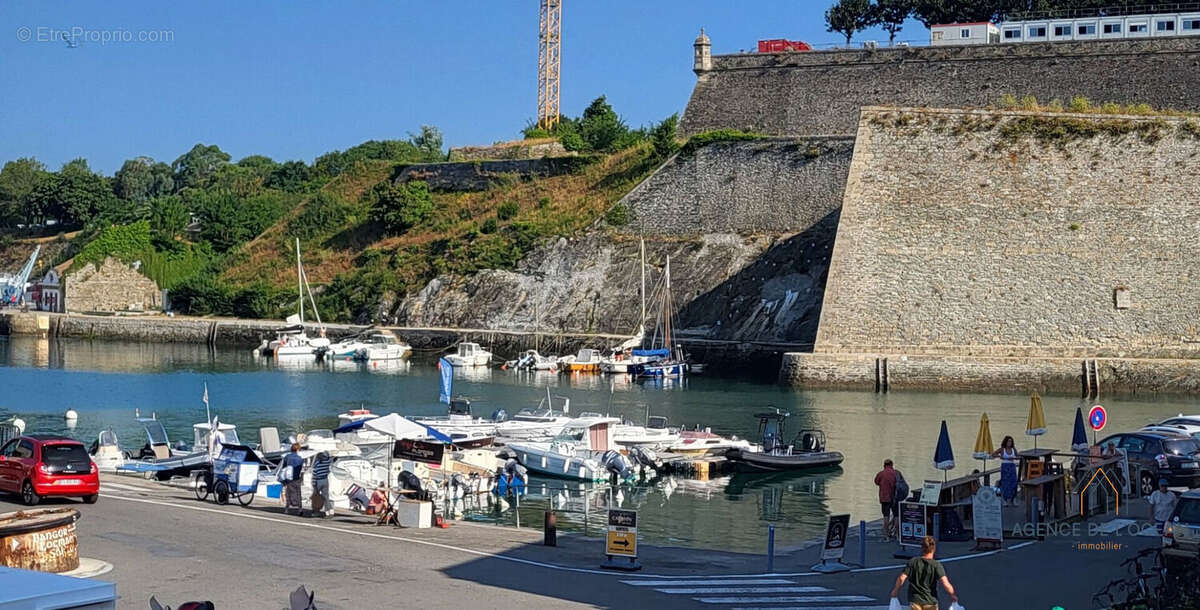 Appartement traversant à vendre à Le Palais - Lumière, vue et standing au coeur de Belle-Île-en-Mer - photo 8
