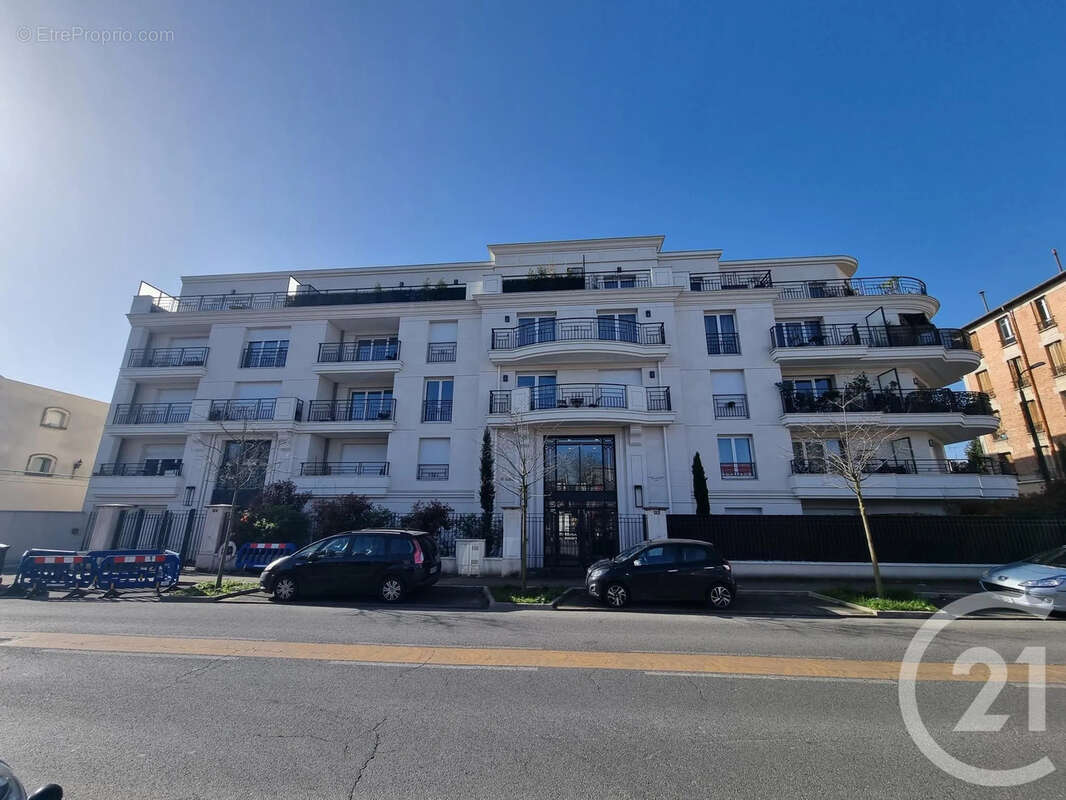Appartement à SAINT-MAUR-DES-FOSSES