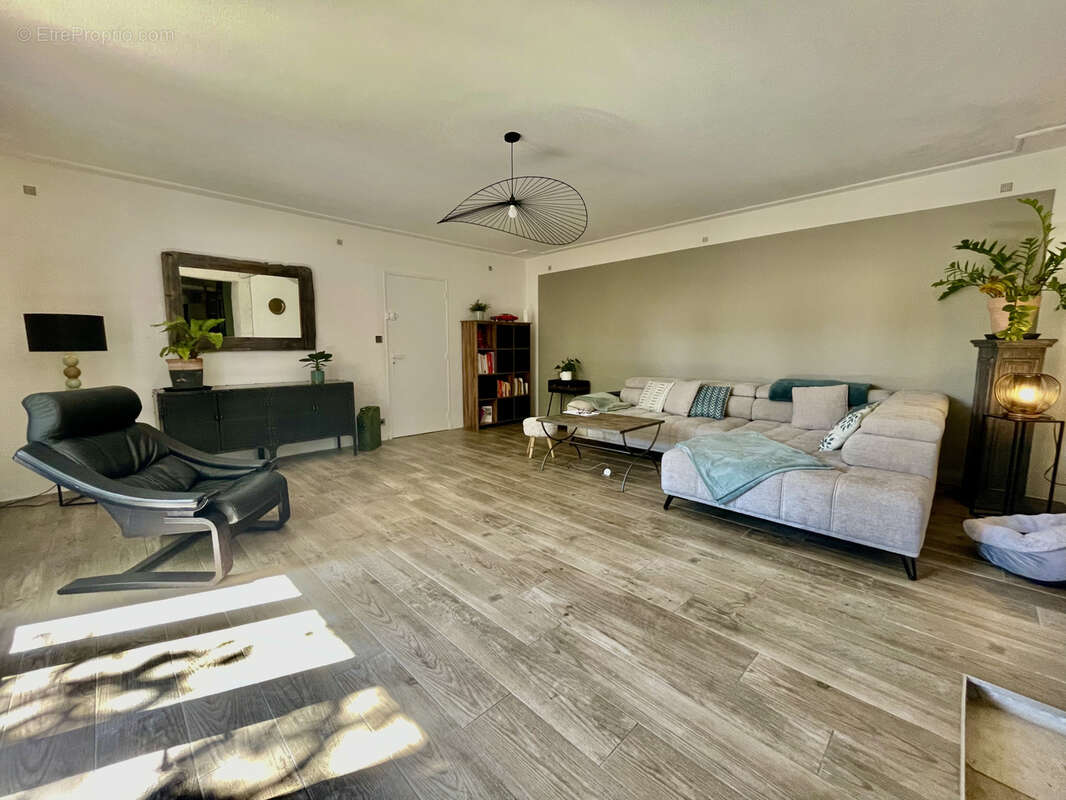 Maison à CHATEAURENARD