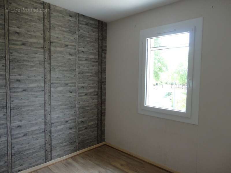 Dpt Tarn (81), à vendre Castres villa P6 de 124 m² sur terrain 358 m² avec terrasse et garage - photo 15