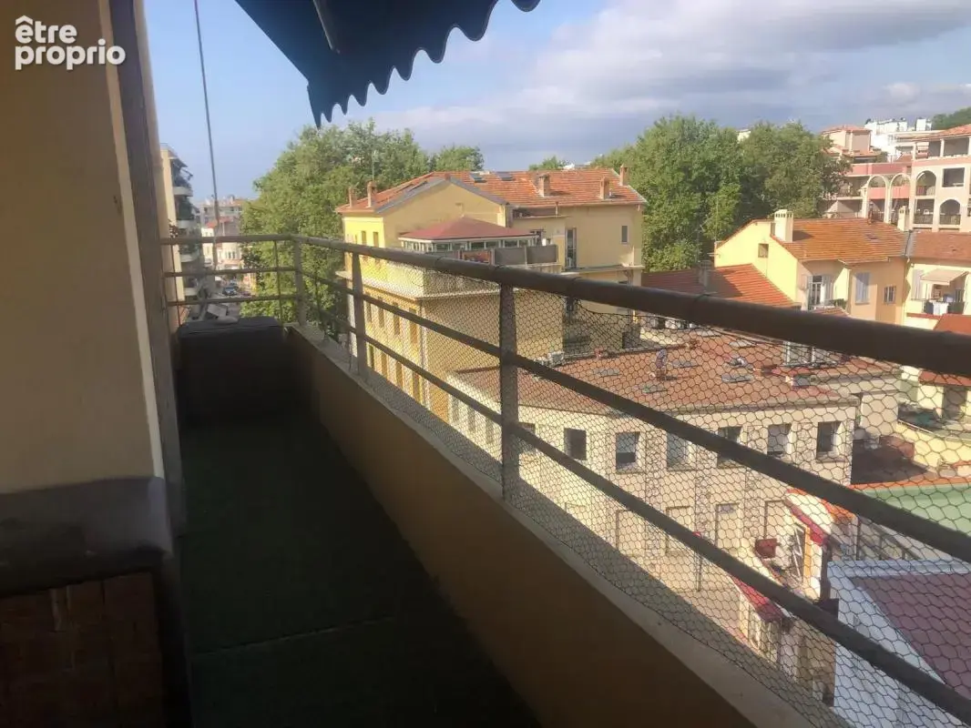 Appartement À Vendre - photo 3