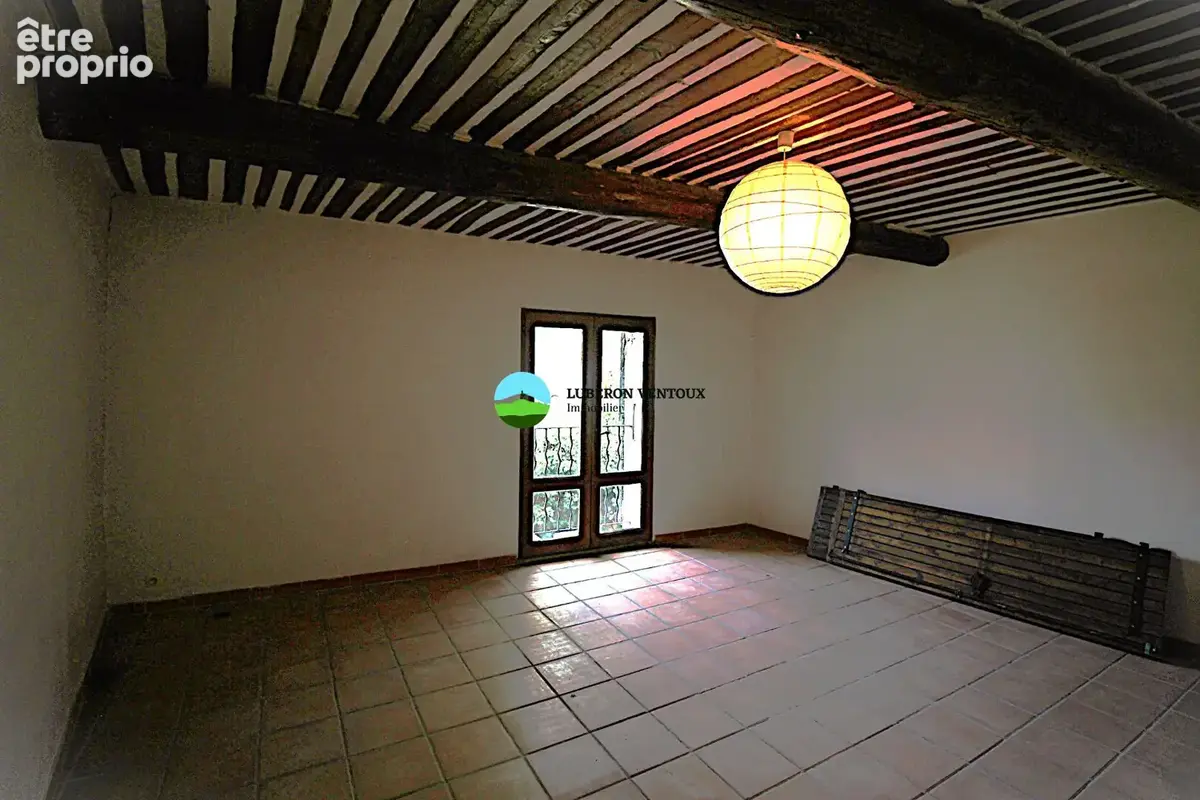 Maison de ville Carpentras 127 m2, petite cour , grand garage possibilité deux habitations - photo 6