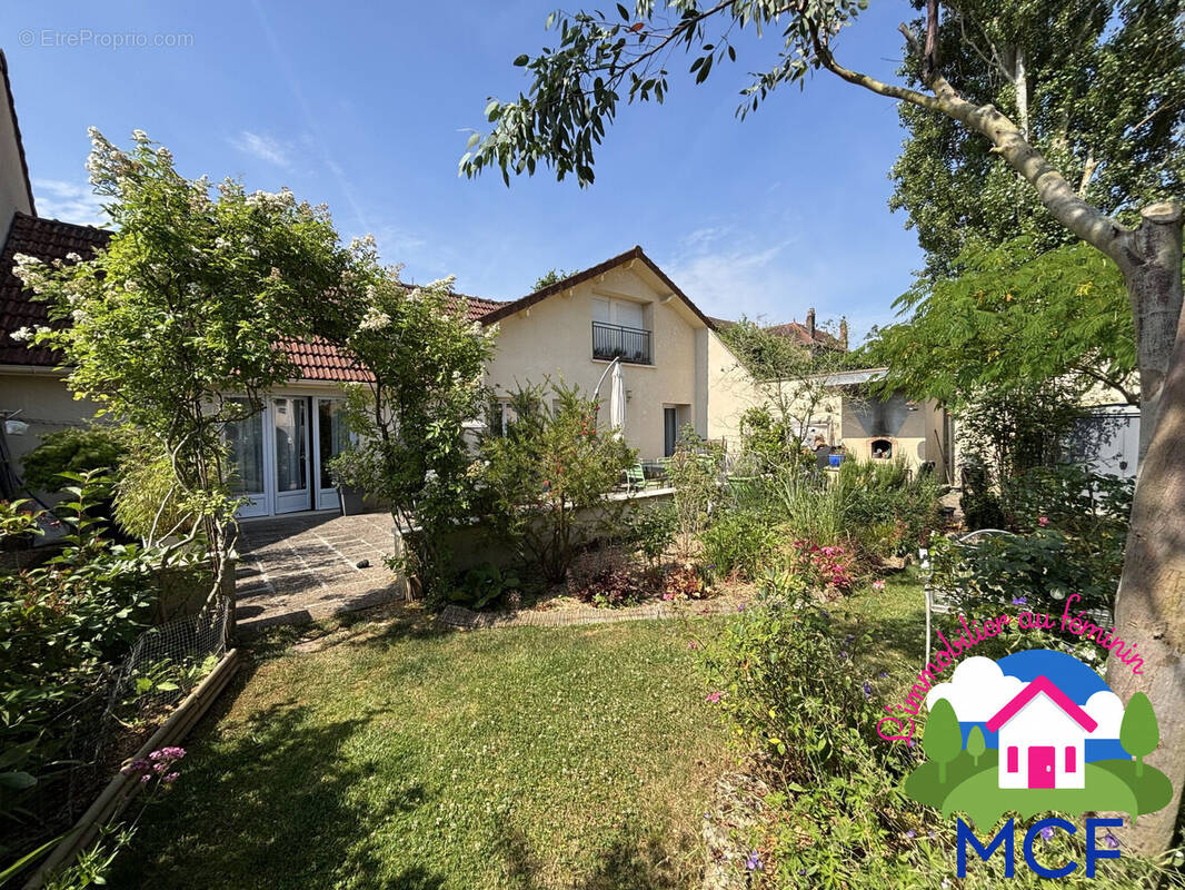 Maison à BREVAL