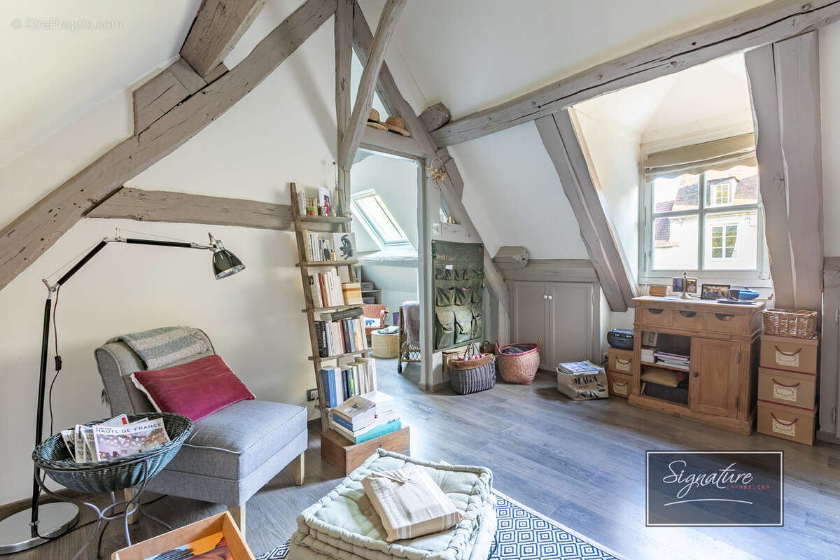Maison à SENLIS