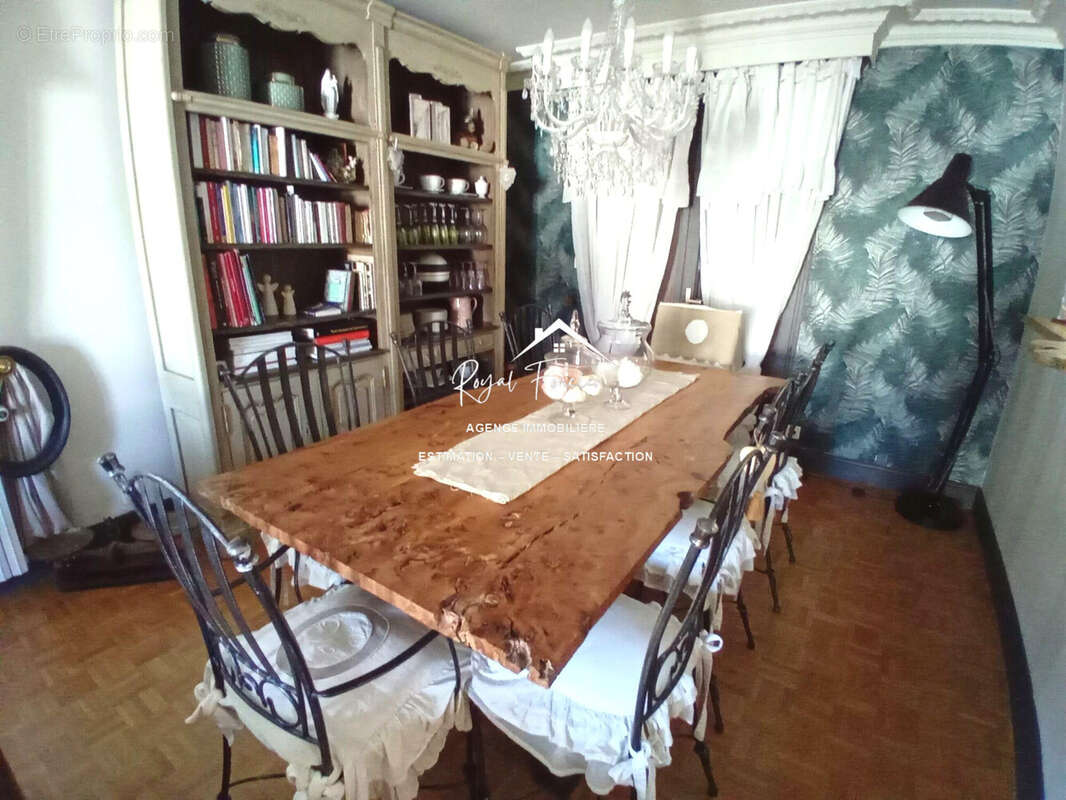 Maison à CHATELLERAULT