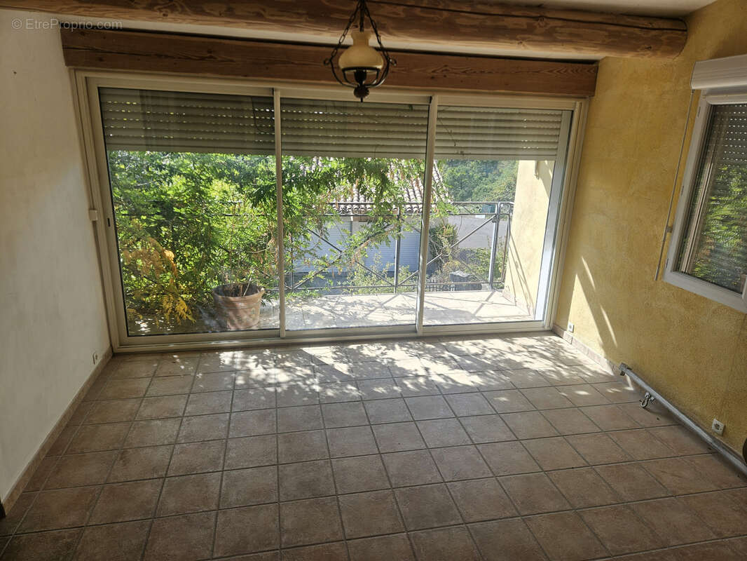 Maison à LAVAL-PRADEL