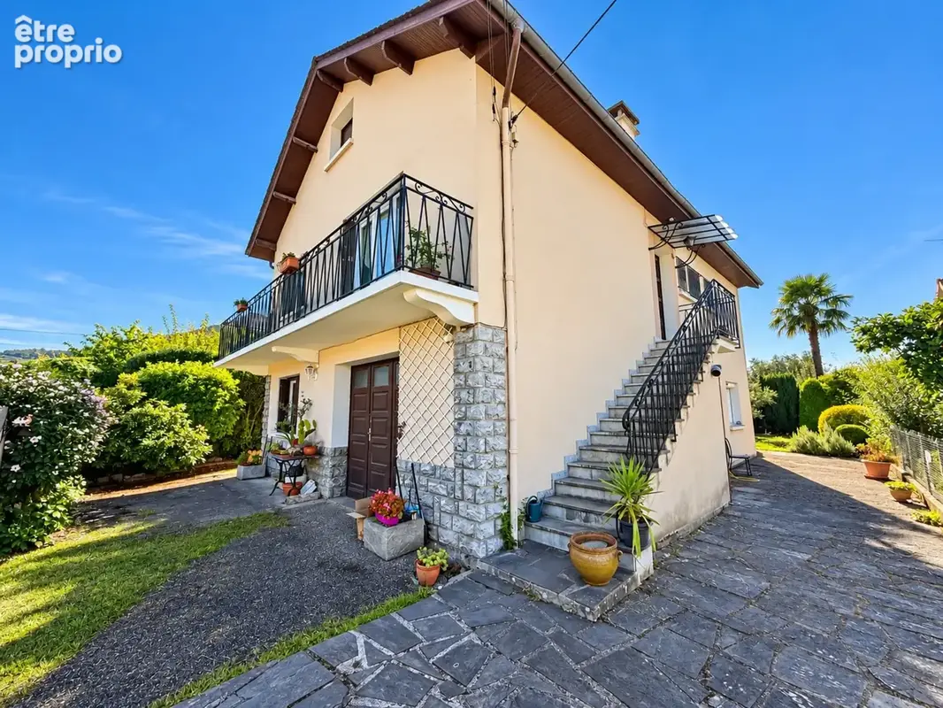 Grande maison avec 2 appartements - photo 1
