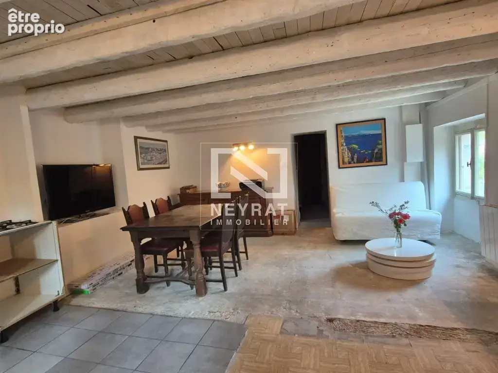 Maison avec garage et dépendance - photo 4