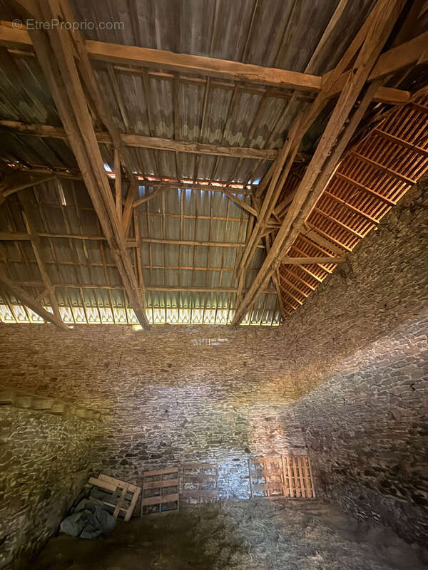 Maison à LA COQUILLE