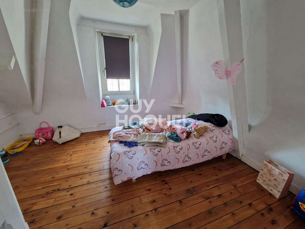 Appartement à CHATEAU-GONTIER
