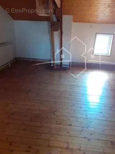 Maison à BEAUREPAIRE