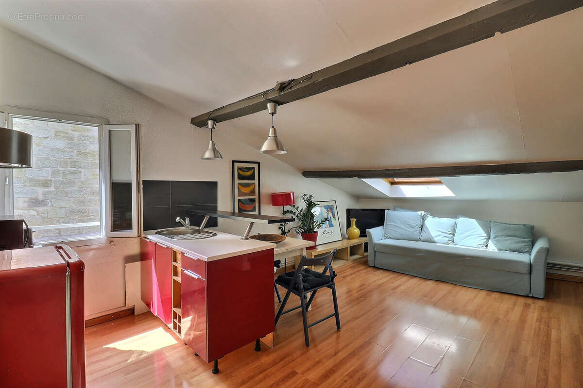 Appartement à BORDEAUX