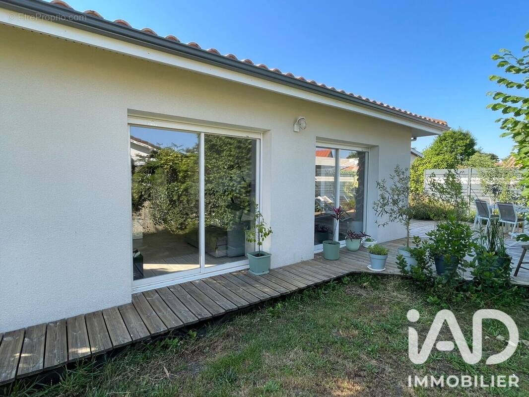 Photo 1 - Maison à MARCHEPRIME