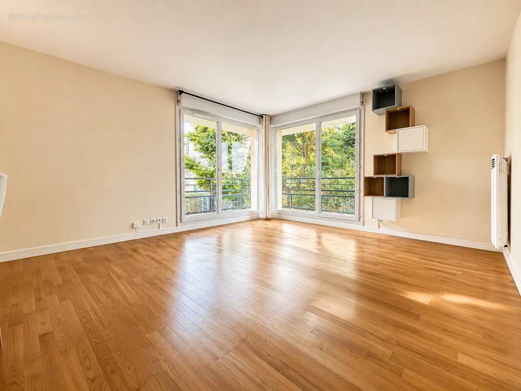 Appartement à LE PLESSIS-TREVISE
