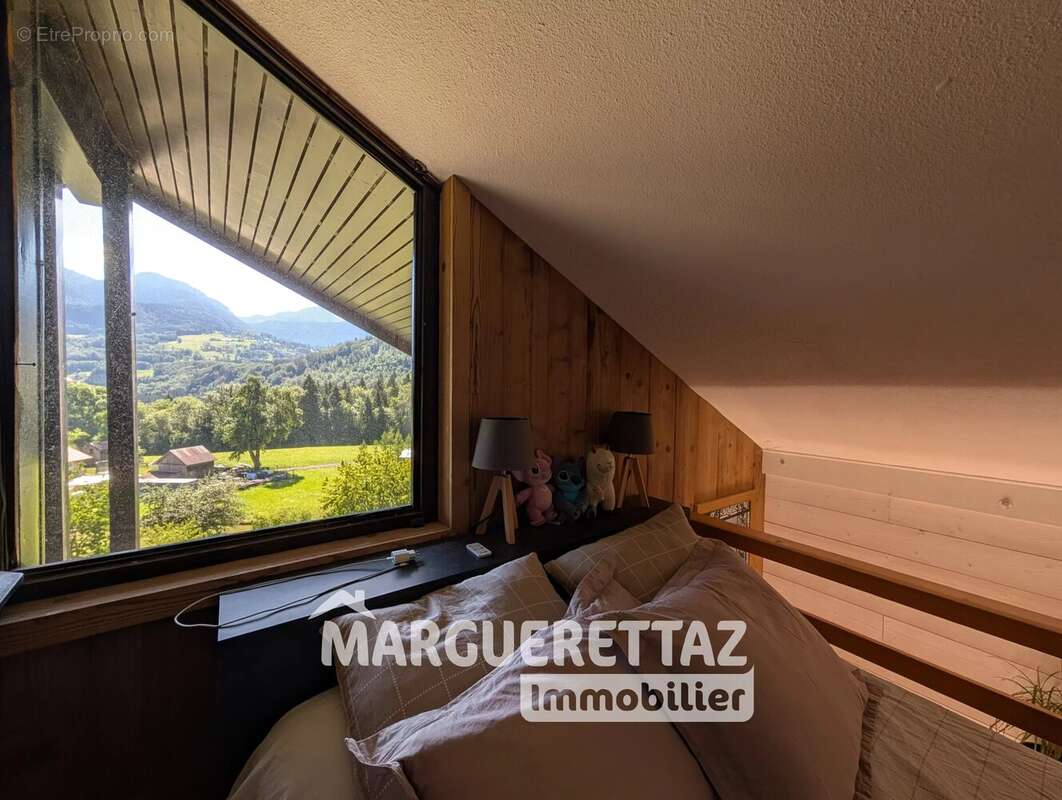 Appartement à SAINT-JEOIRE
