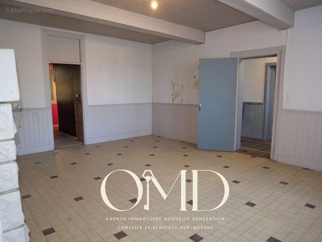 Maison à MONTESQUIEU-VOLVESTRE